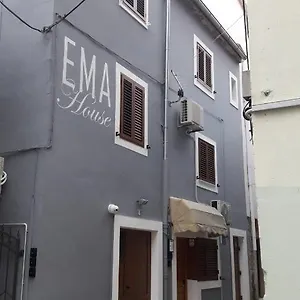아파트 Ema, 자다르
